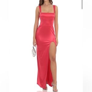 Lucy in the sky red satin maxi dress❤️